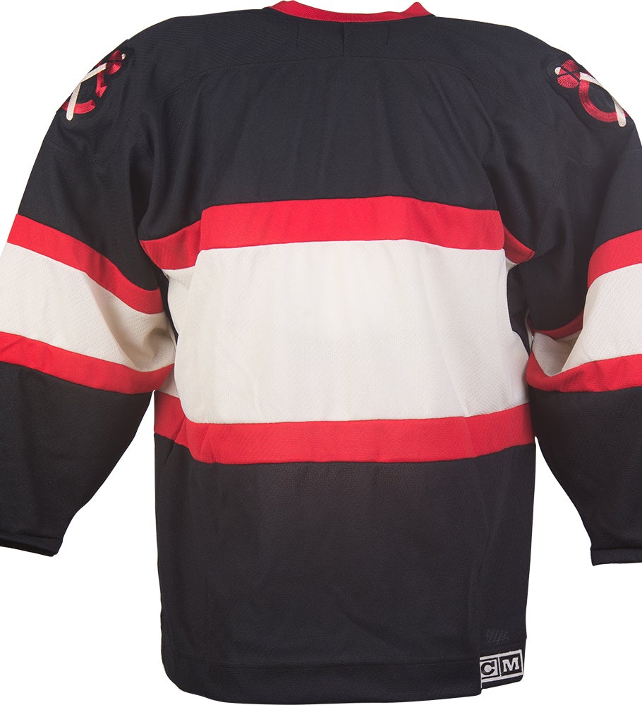 Chicago Blackhawks CCM Vintage 2009 Black Winter Classic Replica NHL Hockey Jersey